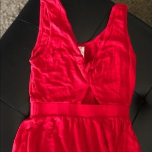 One piece quarter cut pant suit